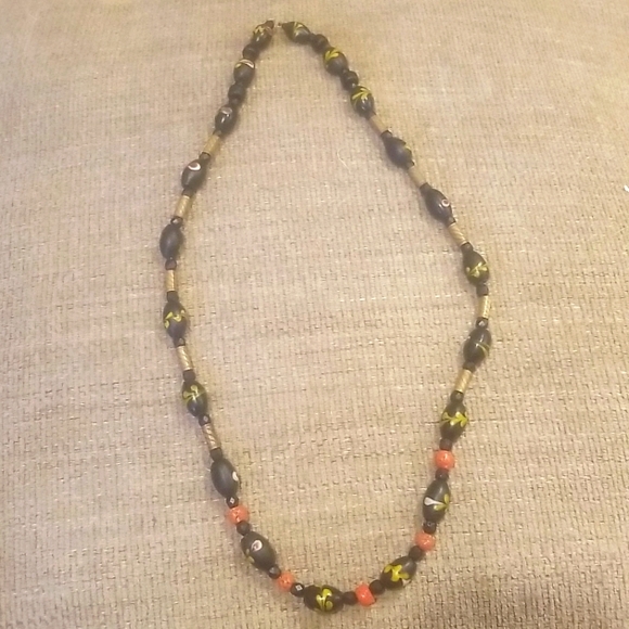 unbranded Jewelry - Ladies bohemian necklace 13 in